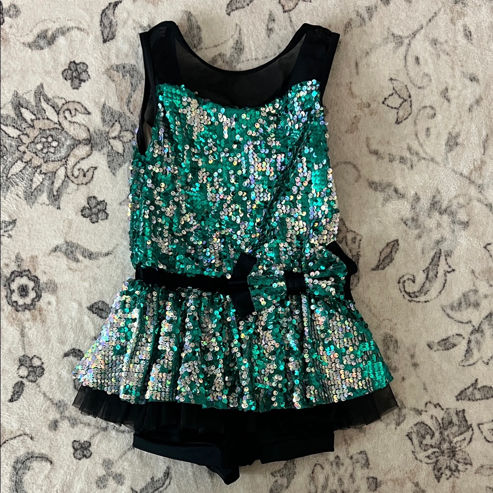 Weissman MC medium child - Sparkling Green Sequin Girls Dance Costume